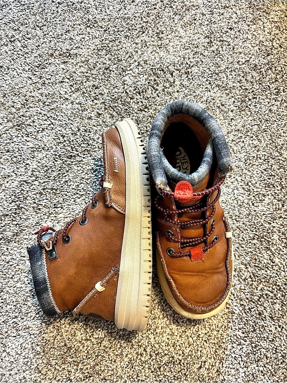 Hey Dude Bradley Youth Classic Brown & Gray Boots Boys US 12 (J1)